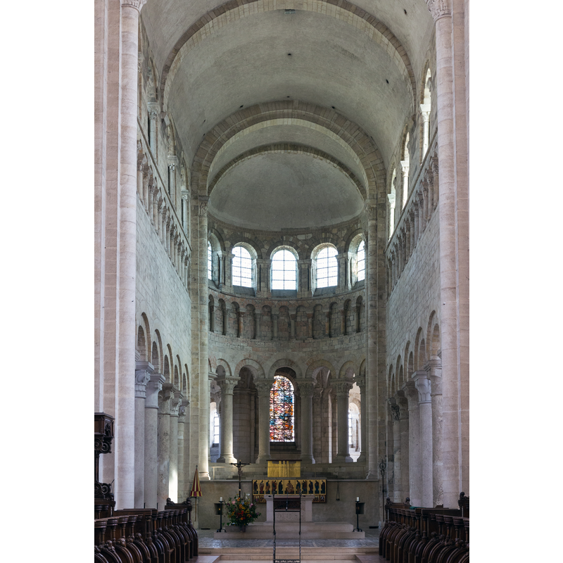 Source caption: "abbatiale Saint-Benoît de Saint-Benoît-sur-Loire : le chœur."
