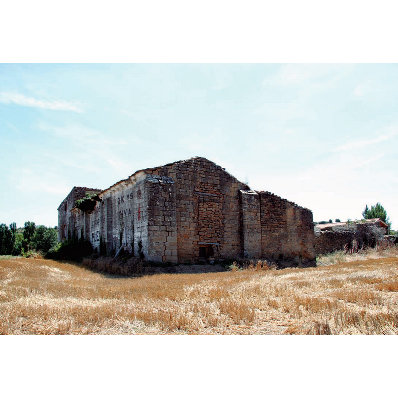 Source caption: "el antiguo templo has sido usado hasta hoy como almacén o granero"