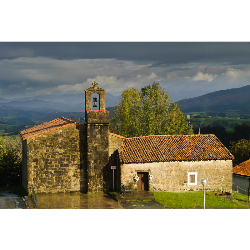 Source caption: "Ermita de San Pedro, Elkano, Zarautz (Euskal Herria)."