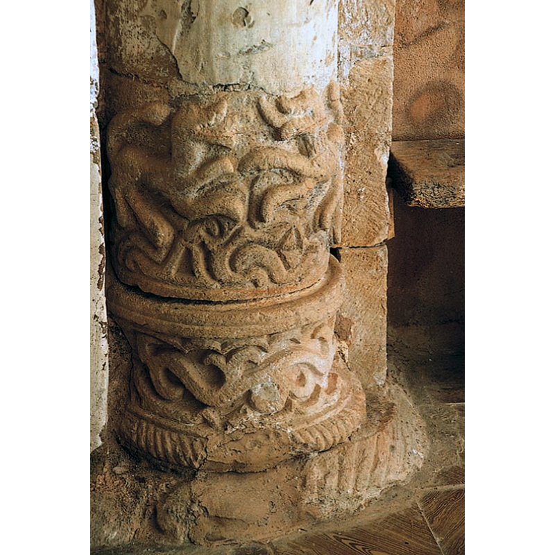 the impressive pre-Romanesque Ermita de Nuestra Señora del Cerro: interior; detail