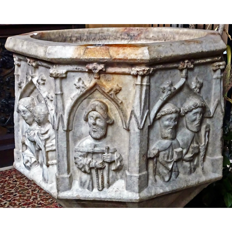 seen here in the centre panel