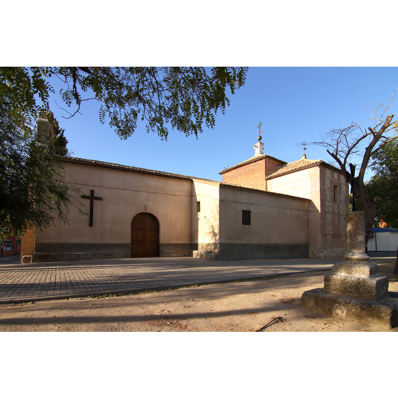 Source caption: "Iglesia de Ntra. Sra. de la Redonda"