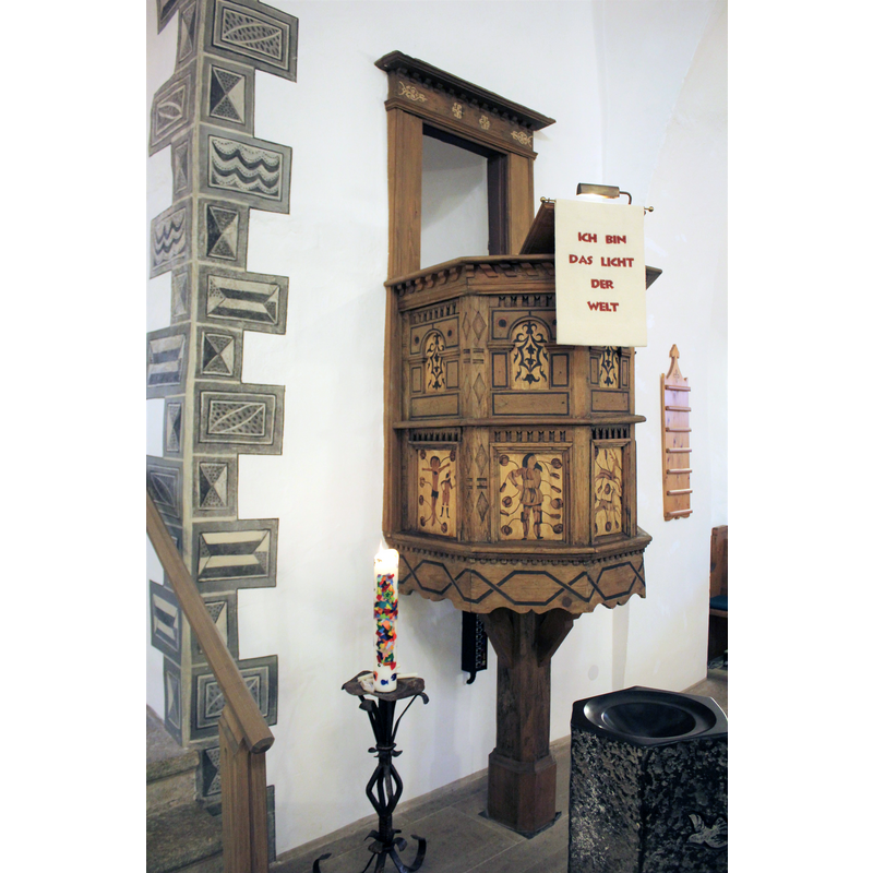 Source caption: "Evangelische Kirche Leun, Lahn-Dill-Kreis, Hessen, Deutschland" -- the modern font is partially visible in the bottom right corner of the image, inside the Evangelische Kirche in Leun