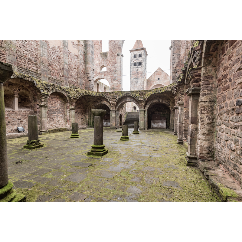 Source caption: "Bad Hersfeld, Im Stift, Stiftskirchenruine, von Innen"