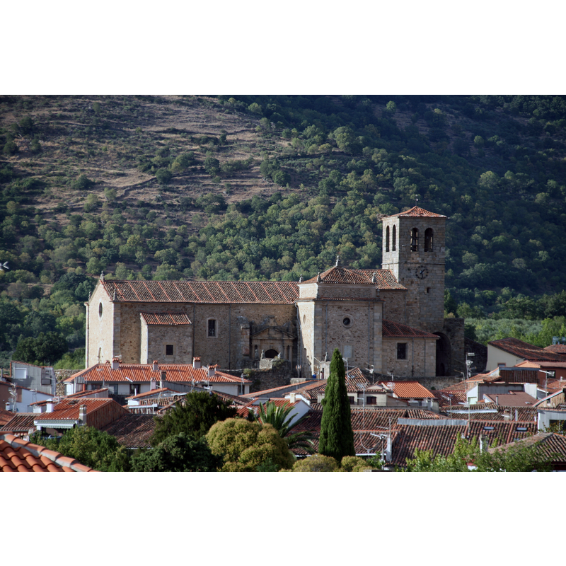 Source caption: "Iglesia parroquial de Santa María de Hervás"