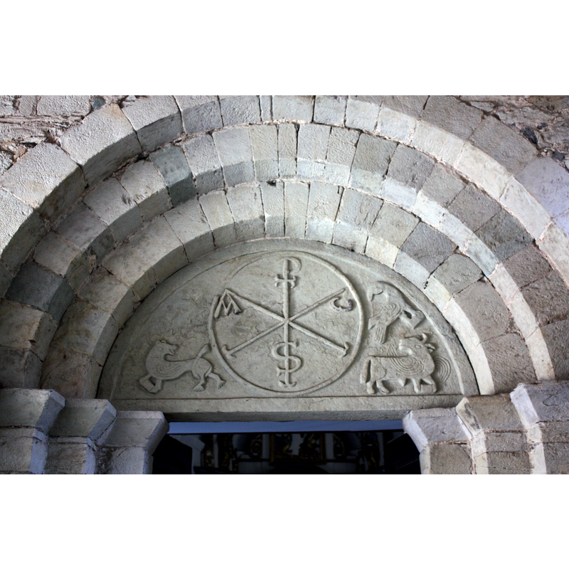 Source caption: "Saligos - Eglise Saints-Pierre-et-Paul" -- what happened to Matthew's angel?