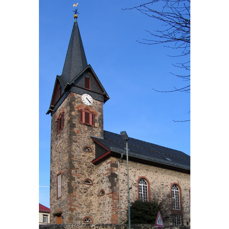 Source caption: "Glockenturm der evangelisch-lutherischen Kirche in Melbach. Südseite des Turmes (also Blickrichtung Norden)."