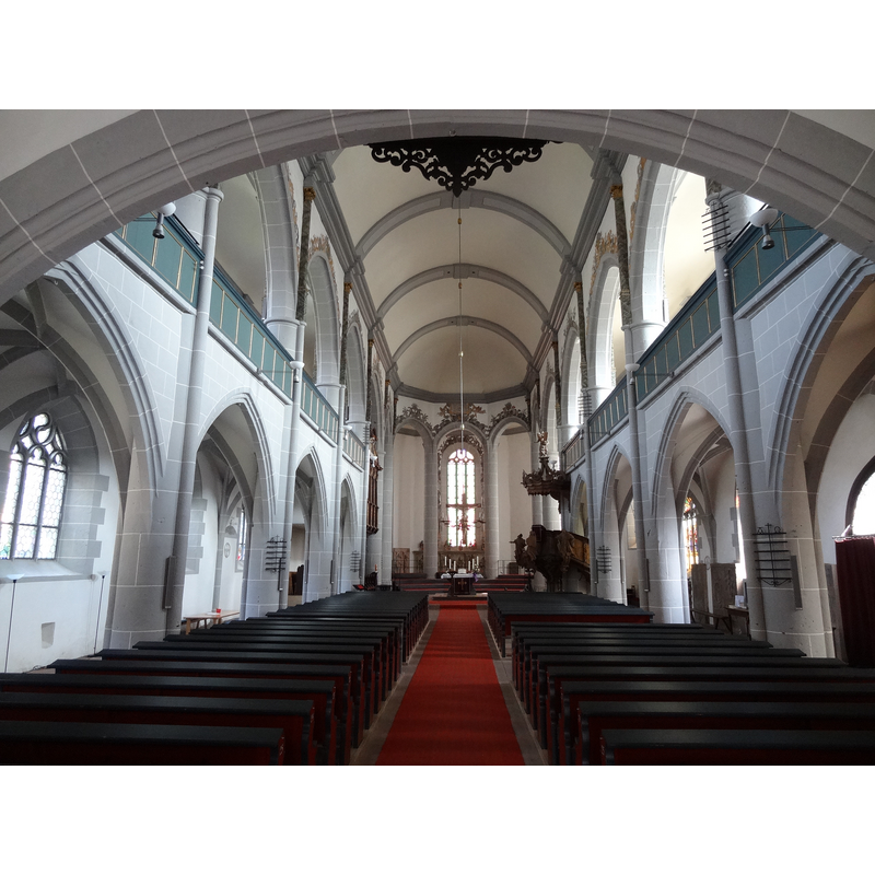 Source caption: "Marienstiftskirche Lich"