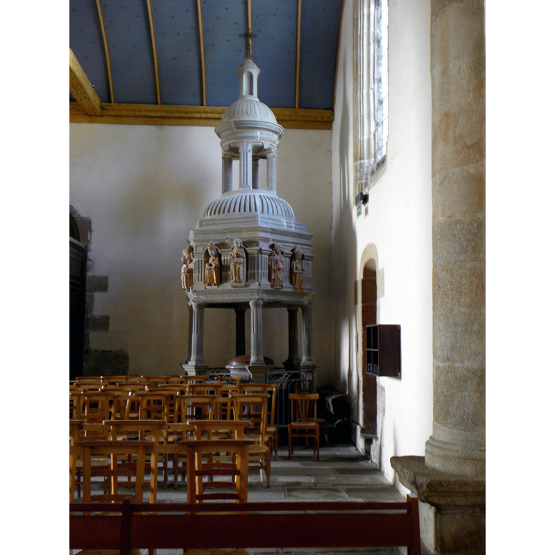 Source caption: "Fonts baptismaux de l'église Notre-Dame de Bodilis"