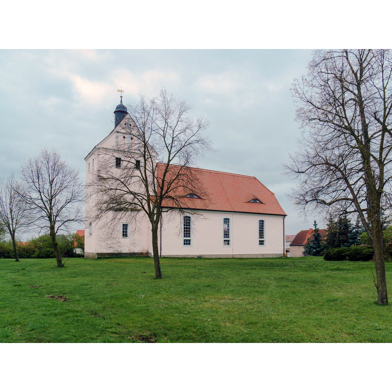 Source caption: "Kirche, Pfarrweg 2 in Cavertitz OT Schirmenitz"