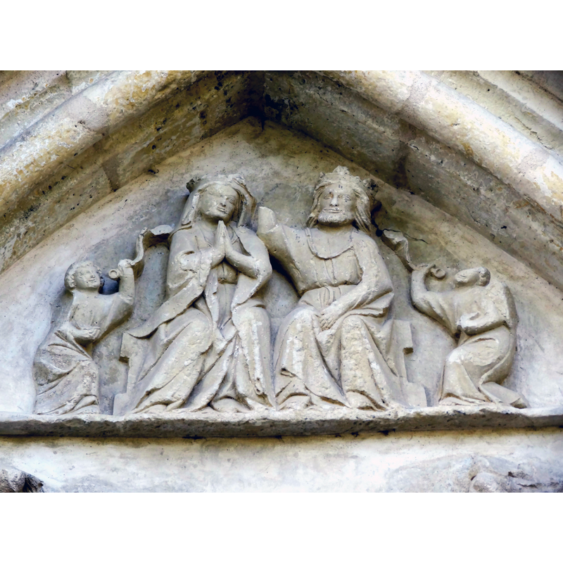 Source caption: "Crécy-la-Chapelle[...], collégiale Notre-Dame, portail occidental, tympan, couronnement de la Vierge"