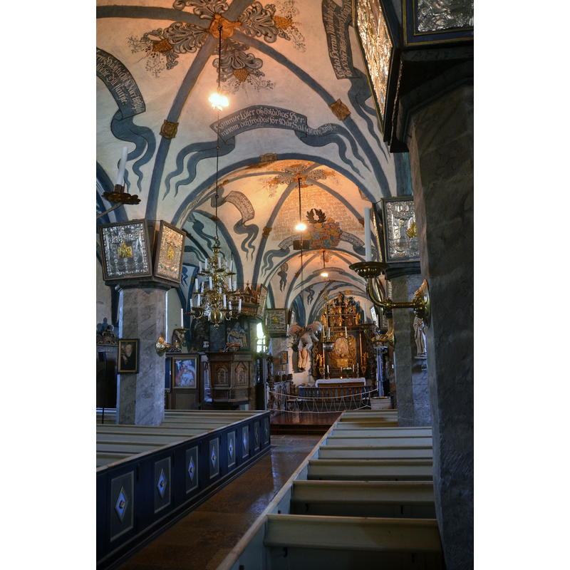 Source caption: "Brahekyrkan auf Visingö, Innenansicht, Mittelschiff"