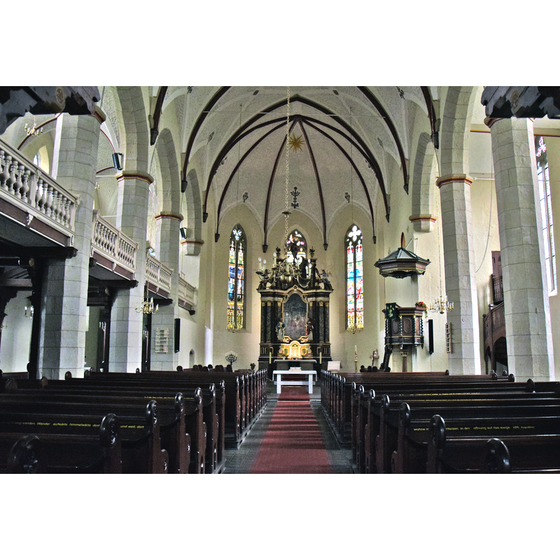 Source caption: "Evangelische Kirche St. Petri in Mühlhausen"
