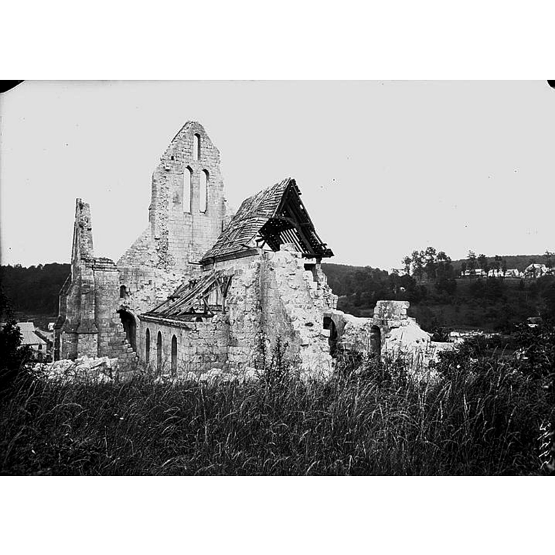 showing the church in ruins in 1921