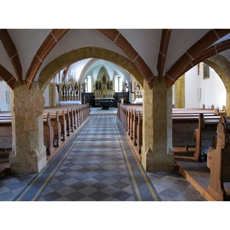 Source caption: "Pfarrkirche St. Nikolaus, Oberzeiring"