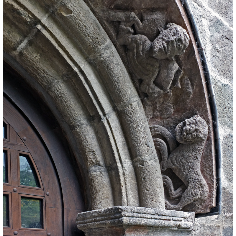 Source caption: "Détail vers le prieuré"