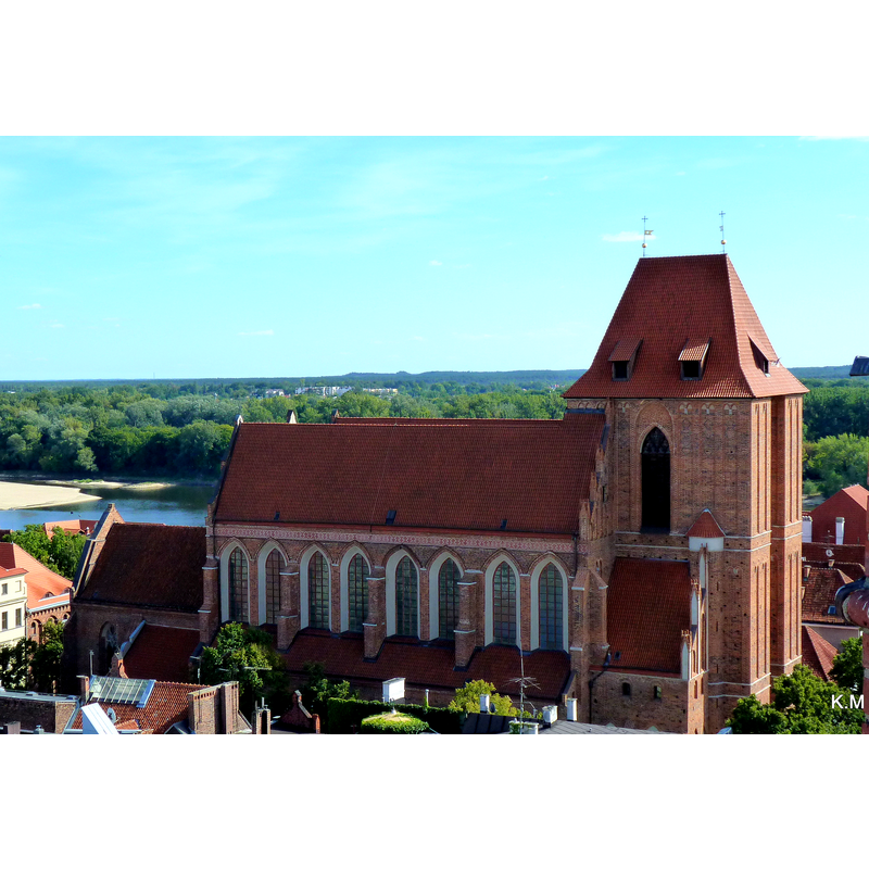 Source caption: "Widok kościóła św. Janów w Toruniu z wieży ratusza"