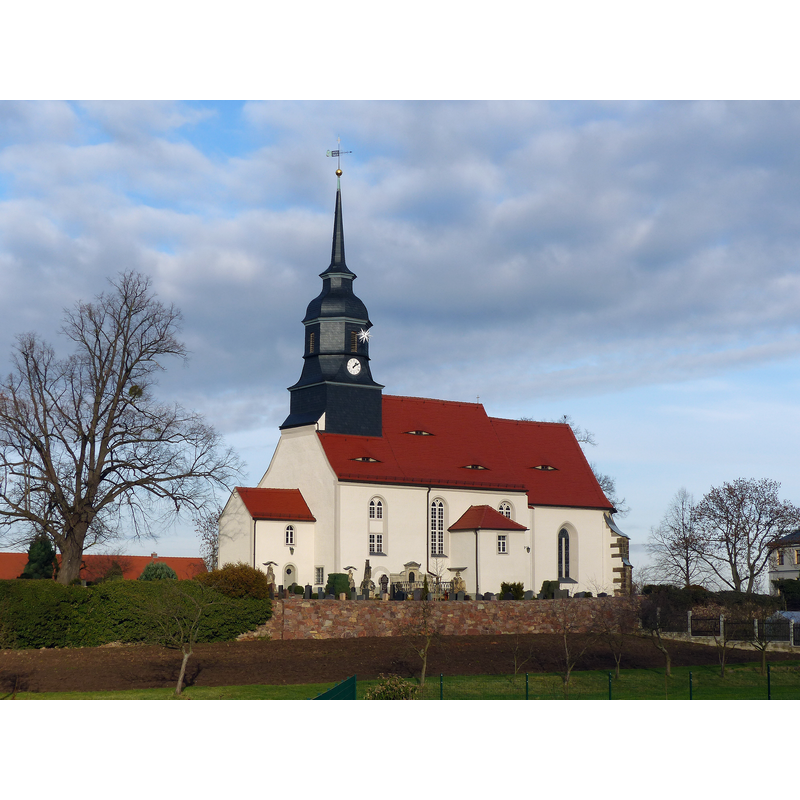 Source caption: "Dorfkirche Reichenberg (Moritzburg)"