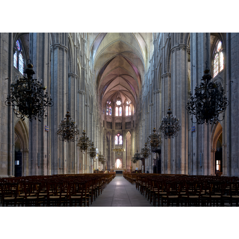 Source caption: "Interior of Cathédrale de Bourges"