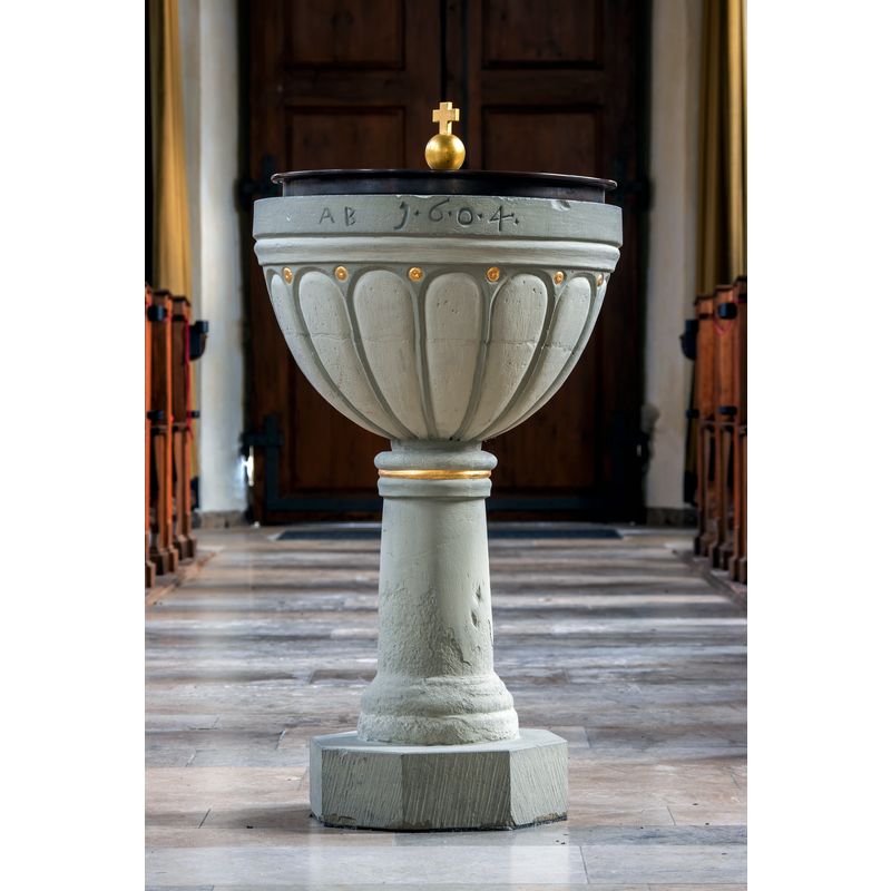 dating the font to 1604
