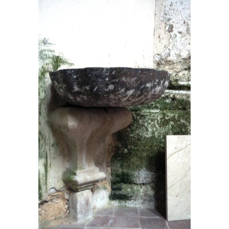 Source caption: "Abbatiale Saint-Pierre d'Orbais-l'Abbaye."