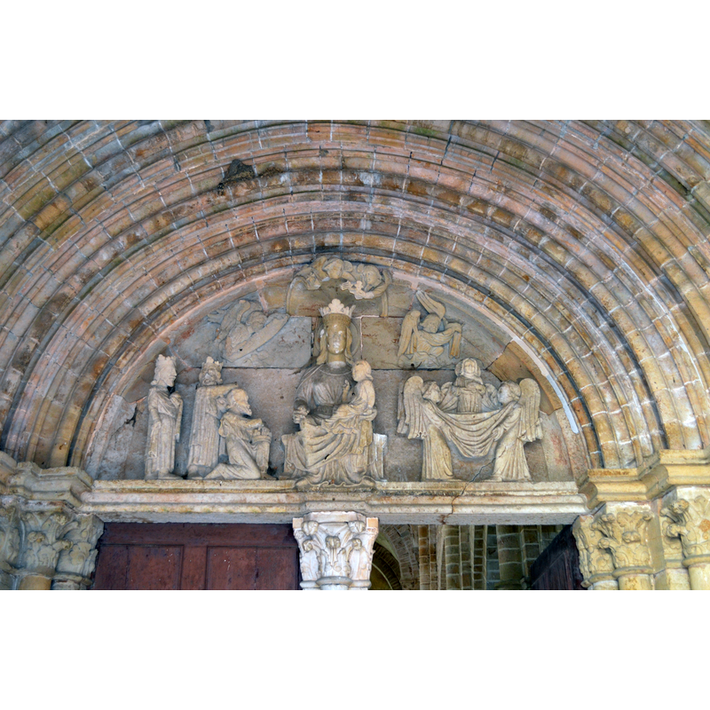 Source caption: "Église Notre-Dame-de-la-Nativité de Pontaubert."