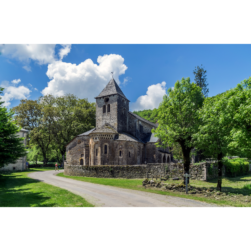 Source caption: "Église Saint-Cyr-et-Sainte-Julitte de Canac, Aveyron, France"