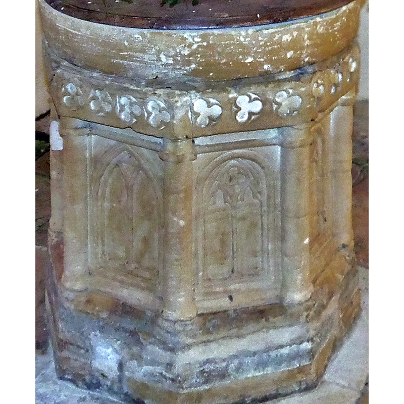 like buttreses, marking the angles of the octagon