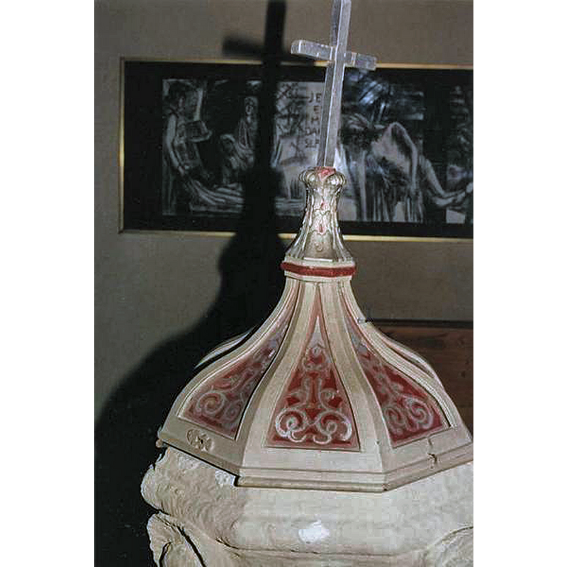 Source caption: "Fonts baptismaux, détail [...] Avant restauration"