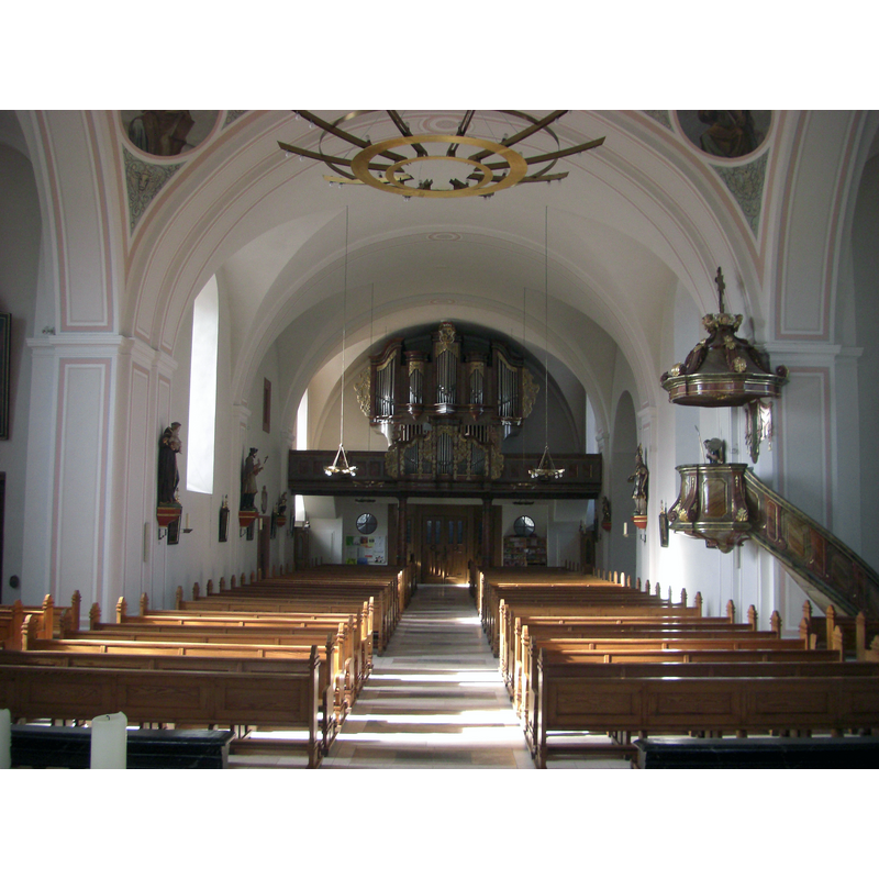 Source caption: "Hauptschiff mit Orgel von St. Goar (Flieden)"