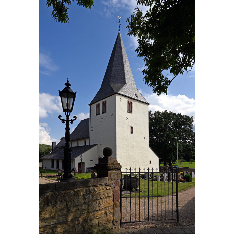 Source caption: "St. Dionysius (Vlatten) von Nordwesten"