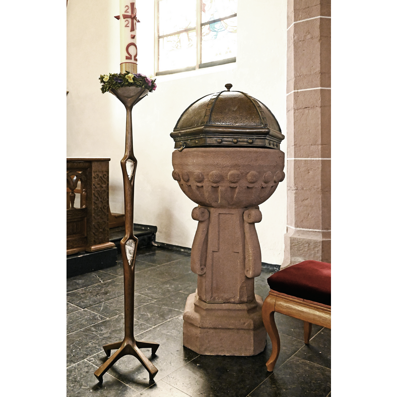 Source caption: "St. Dionysius (Vlatten), Taufstein von 1480" [cf. FontNotes]
