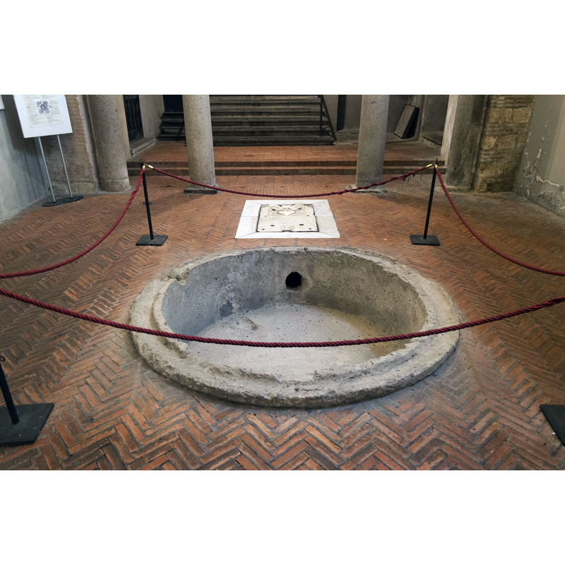 Source caption: "Battistero di San Giovanni in Fonte, Naples - reseivoir" [sic] -- showing the water feed conduit on the side