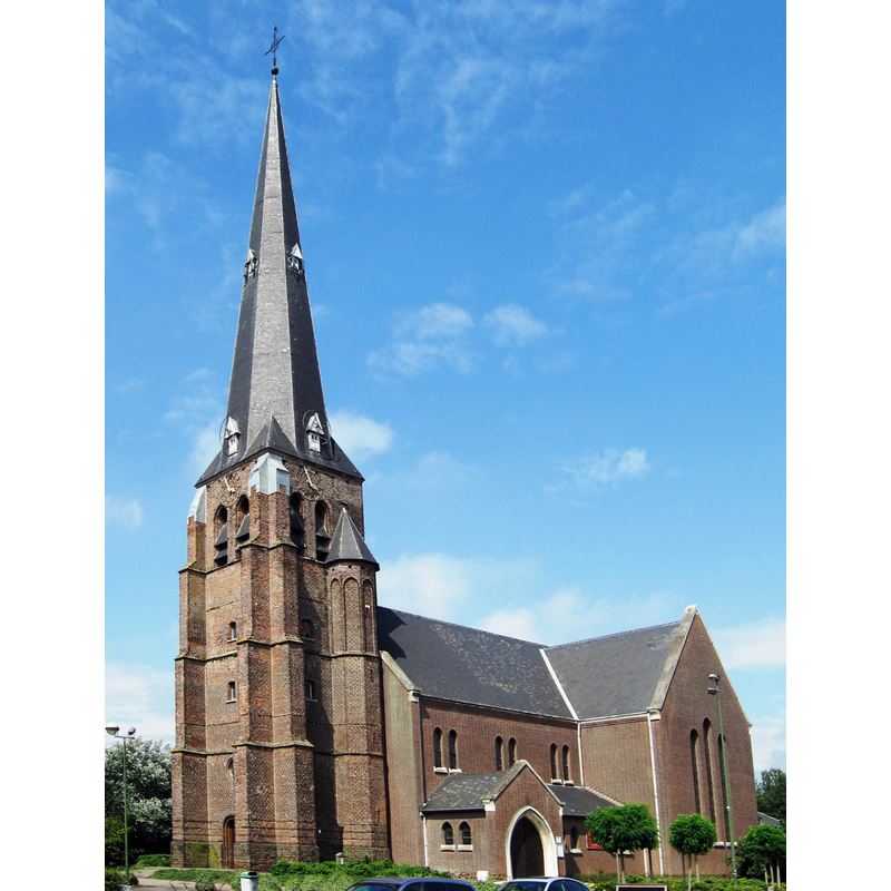 Source caption: "Sint-Lambertuskerk in Kwaadmechelen" -- earlier church was totally destroyed in WWII, 1940; newly built 1953-1956,