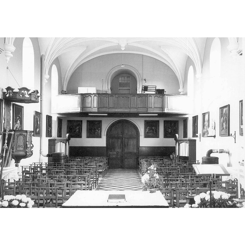 Source caption: "vue gén. vers le jubé" -- the font is practically invisible here, in the northwest corner, beneath the gallery and behind the confessional on the right
