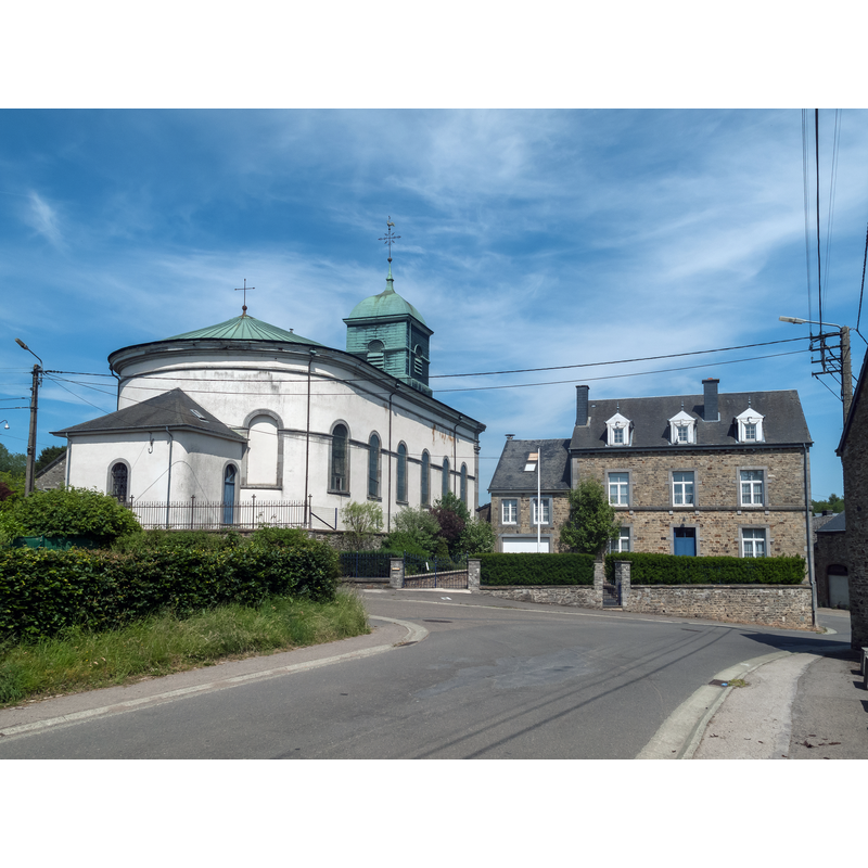 Source caption: "Arville, église Saint Paul in straatzicht"