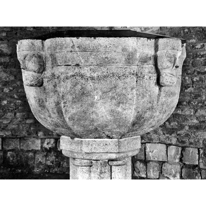 the basin before its restoration