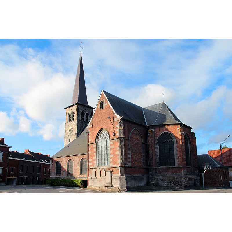 Source caption: "Havré (Belgique), l’église Saint-Martin (XVI siècle) / Avré (Bèljike), l’èglîje Sint-Maurtin (XVIin.me sièke)."