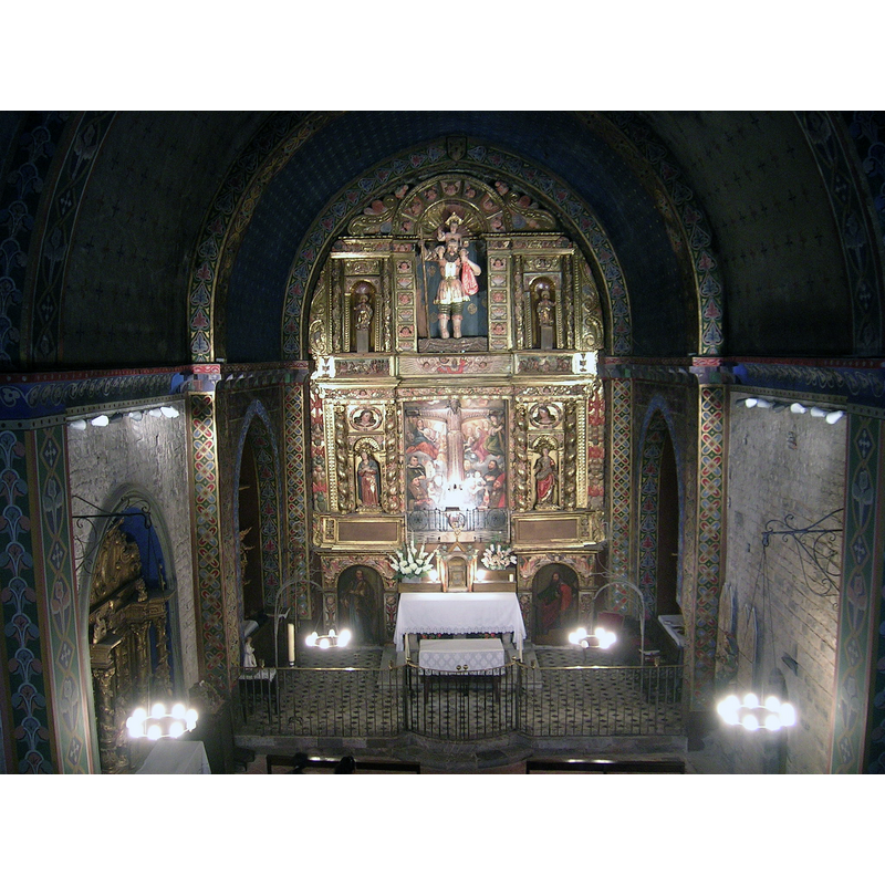 Source caption: "Interior de l'església de Sant Cristòfol de Beget, Camprodon, Catalunya."