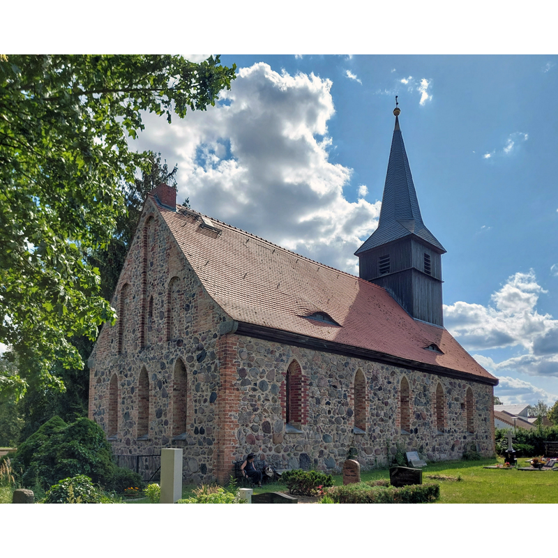 Source caption: "Dorfkirche Bankenfelde"