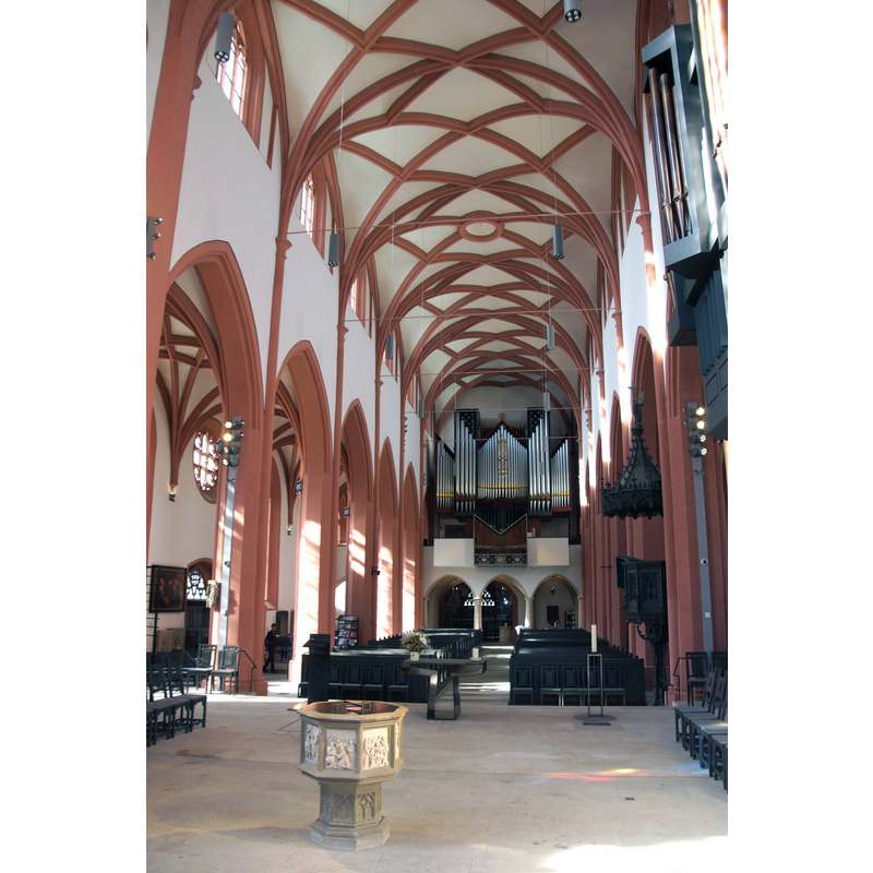 Source caption: "Stadtkirche Heilig Dreifaltigkeit Bayreuth" -- showing the font in the foreground