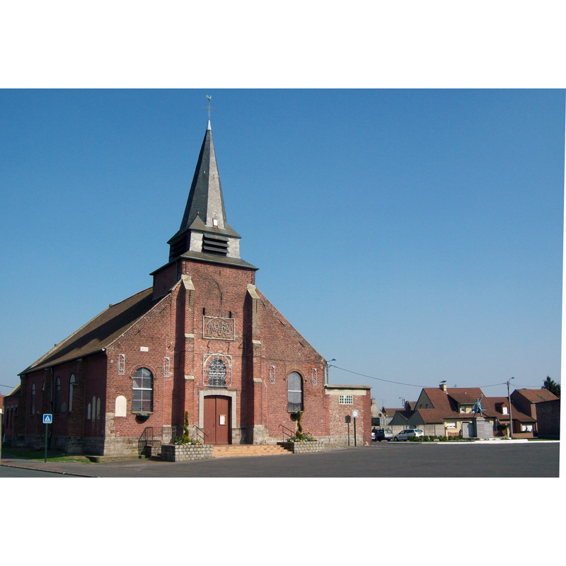 Source caption: " L'église d'Evin Malmaison" -- 12thC church destroyed in WWII according to one source, but the present church looks identical to the one in a pre-1914 photograph (was it just 'damaged'?)