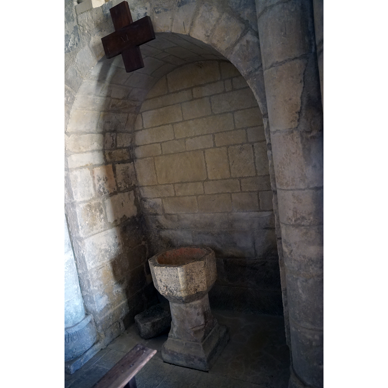 Source caption: "Baptistere biron, intérieur de l'église."