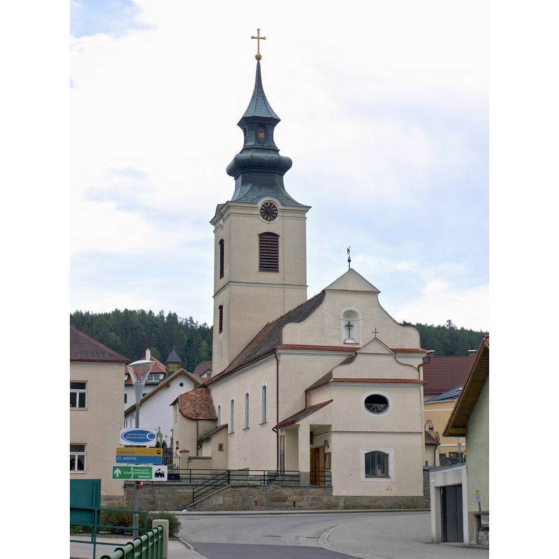 Source caption: "St. Martin - Pfarrkirche hl. Martin"