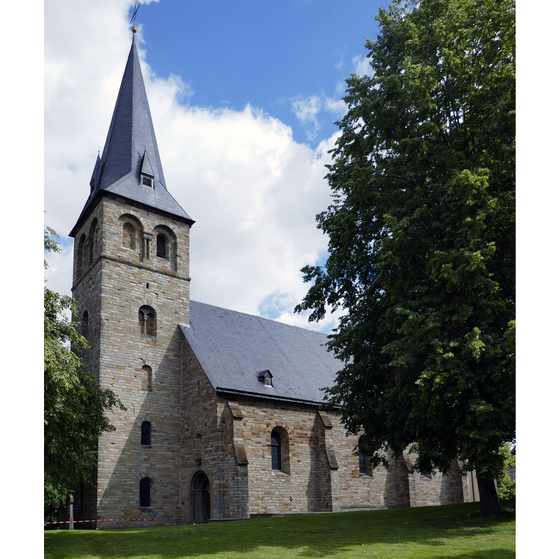Source caption: "Kirche St. Pankratius in Hoinkhausen"