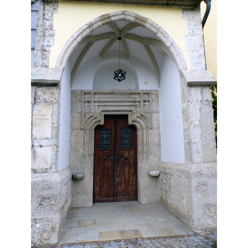 Source caption: "Roitham ( Oberösterreich ). Kath. Pfarrkirche hl. Jakob der Ältere - Gotisches Portal."