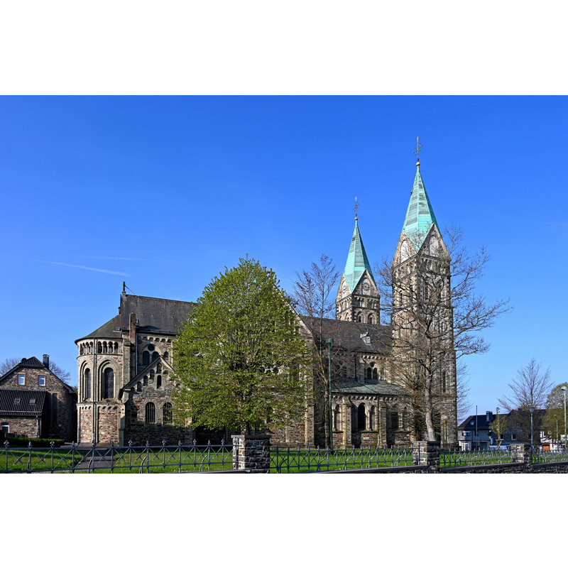 Source caption: "St. Lambertus (Kalterherberg) von Nordosten"