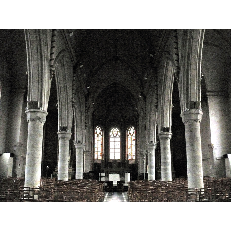 Source caption: " L'église Saint-Vincent de Marcq-en-Barœul (Nord, France)."