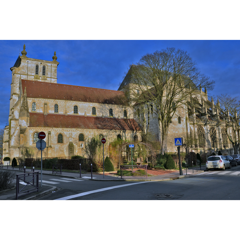 Source caption: "BEAUVAIS Eglise Saint-Etienne"