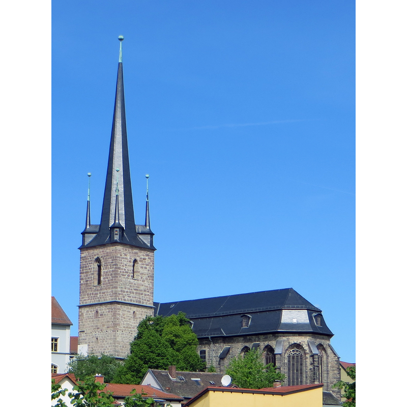 Source caption: "Die Stadtkirche St. Margarethen in Kahla."